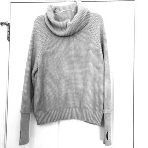 41 Hawthorn long sleeve thumbhole knit sweater